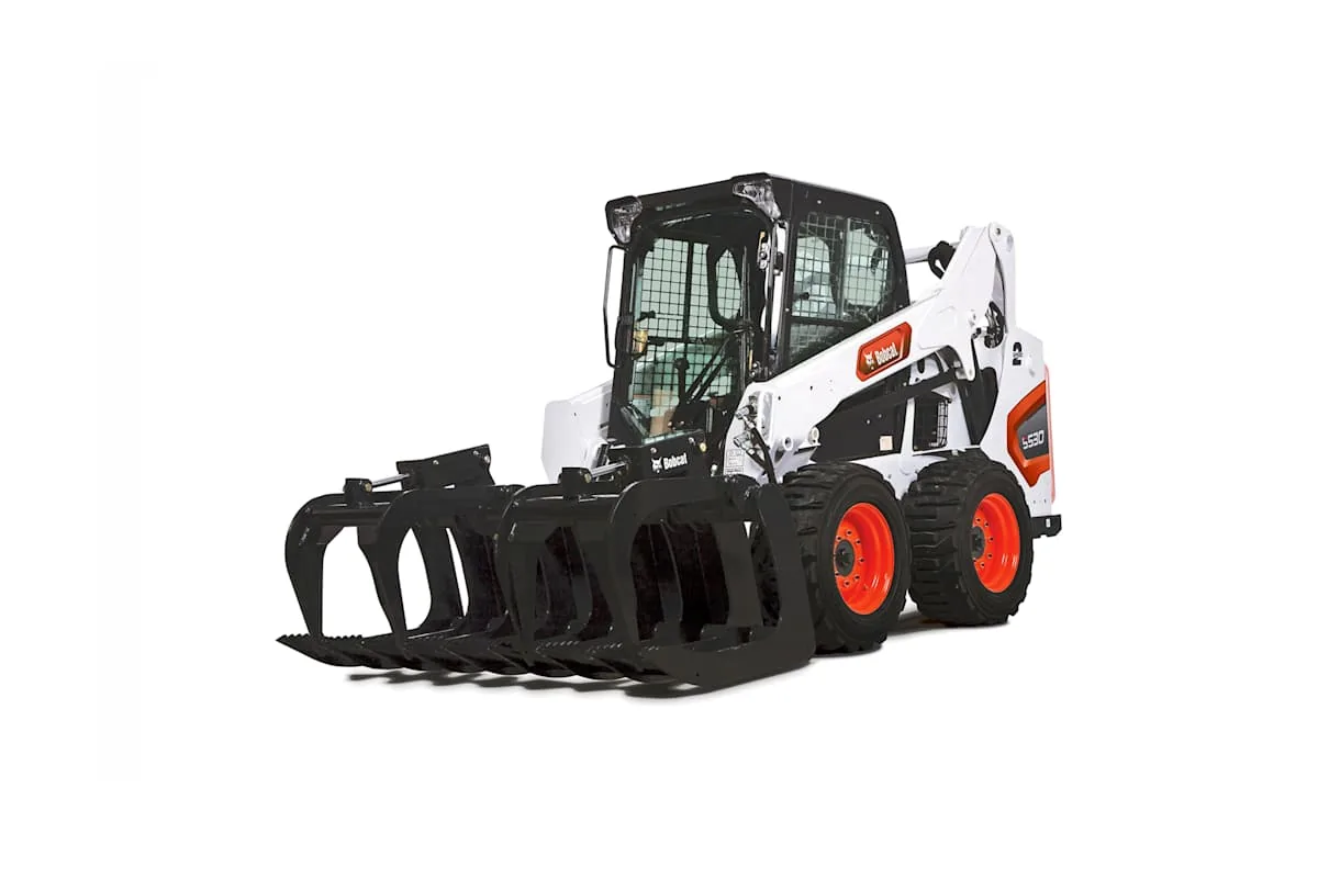 Mini carregadeira Bobcat S530 em Curitiba